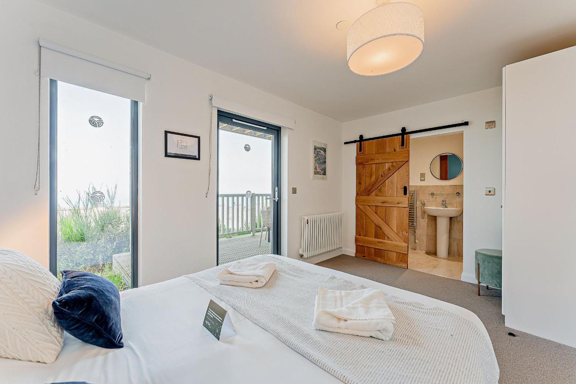 2 Bed Ground Floor Apartment - 11 Plas Pistyll Luaran gambar